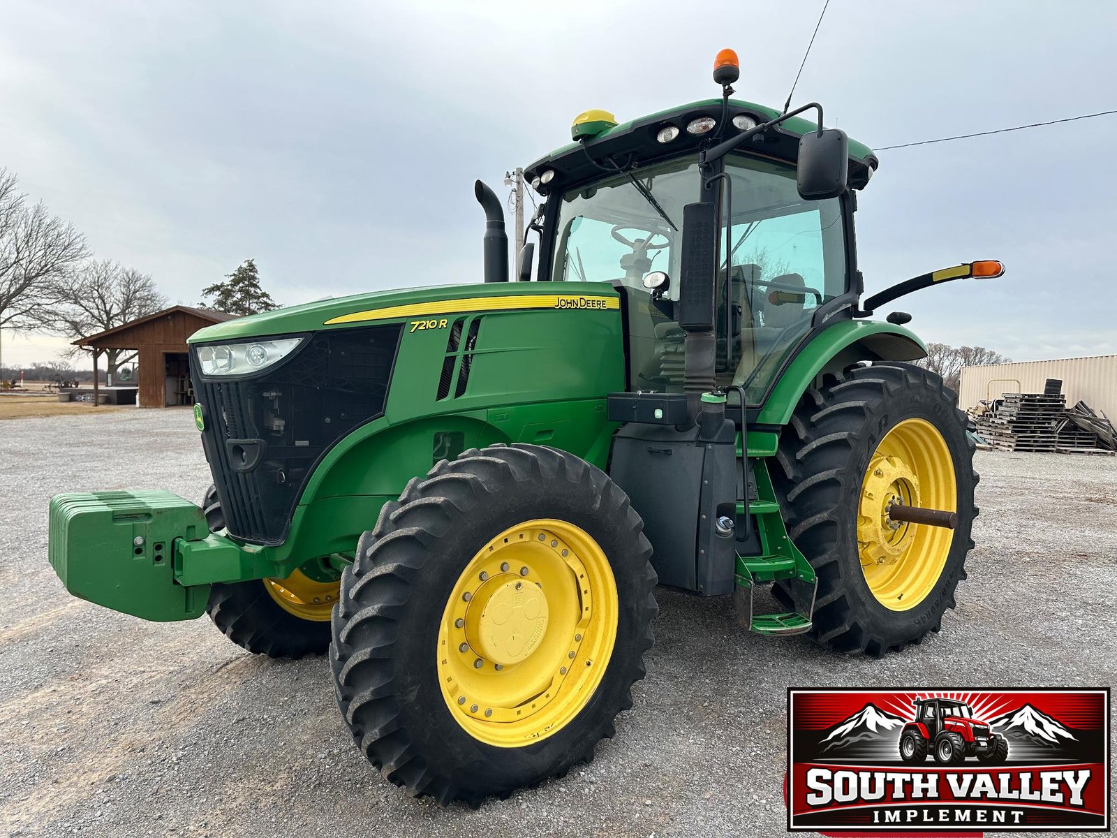 2015 John Deere 7210R